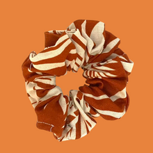 Load image into Gallery viewer, Scunchie - One to rule them all