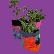 Load image into Gallery viewer, Fabric Pot Planter
